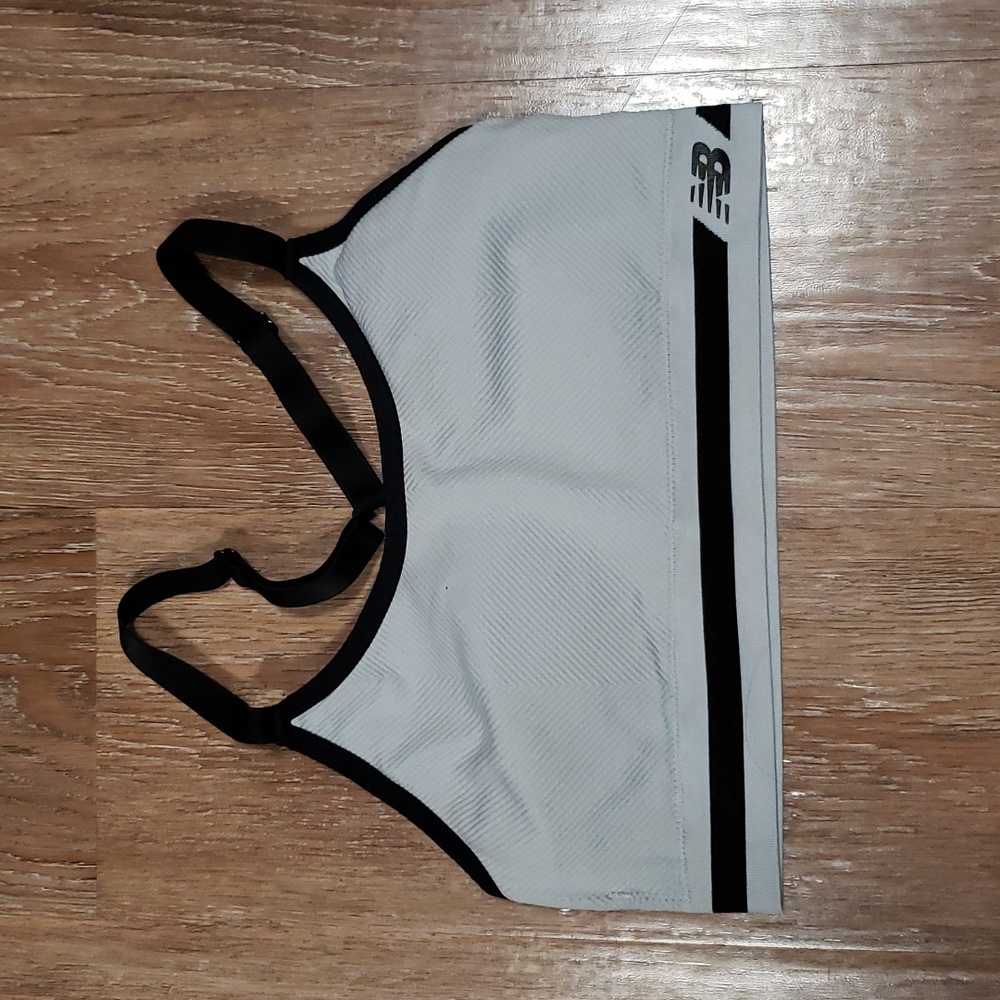 (L) New Balance NB Padded Racerback Sports Bra Ribbed Textured Athletic Workout